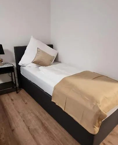 Waterfalls Apartment 3